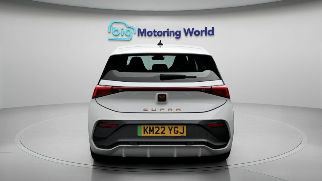 Cupra Born V1 KM22YGJ White #6