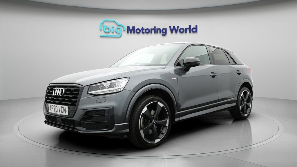 Audi Q2 Black Edition AF20VCN Grey #3