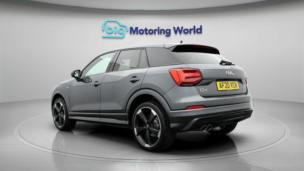Audi Q2 Black Edition AF20VCN Grey #5