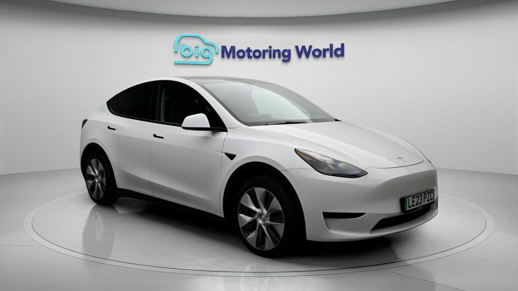 Tesla Model Y Y Model Y Rwd LE23PZC White