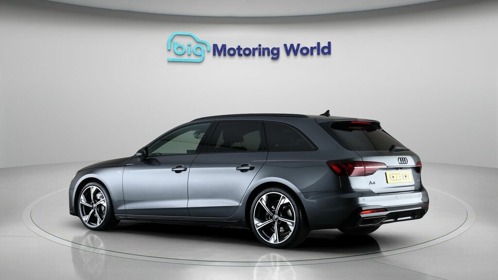 Audi A4 Avant Black Edition KE23WWV Grey #5
