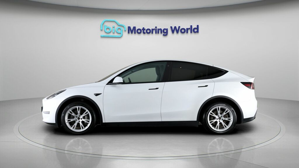 Tesla Model Y Long Range ML23OFR White #4
