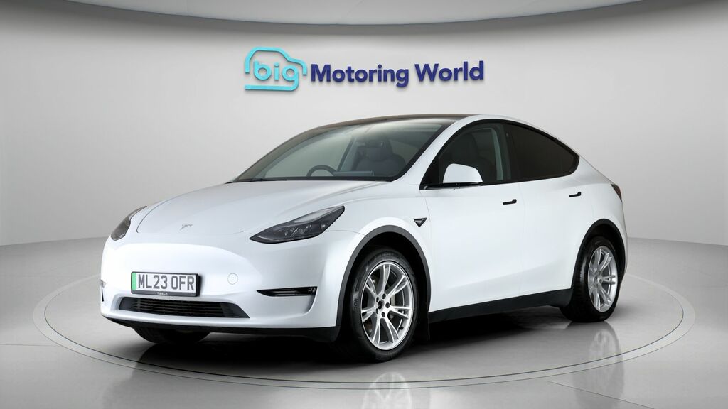 Tesla Model Y Long Range ML23OFR White #3