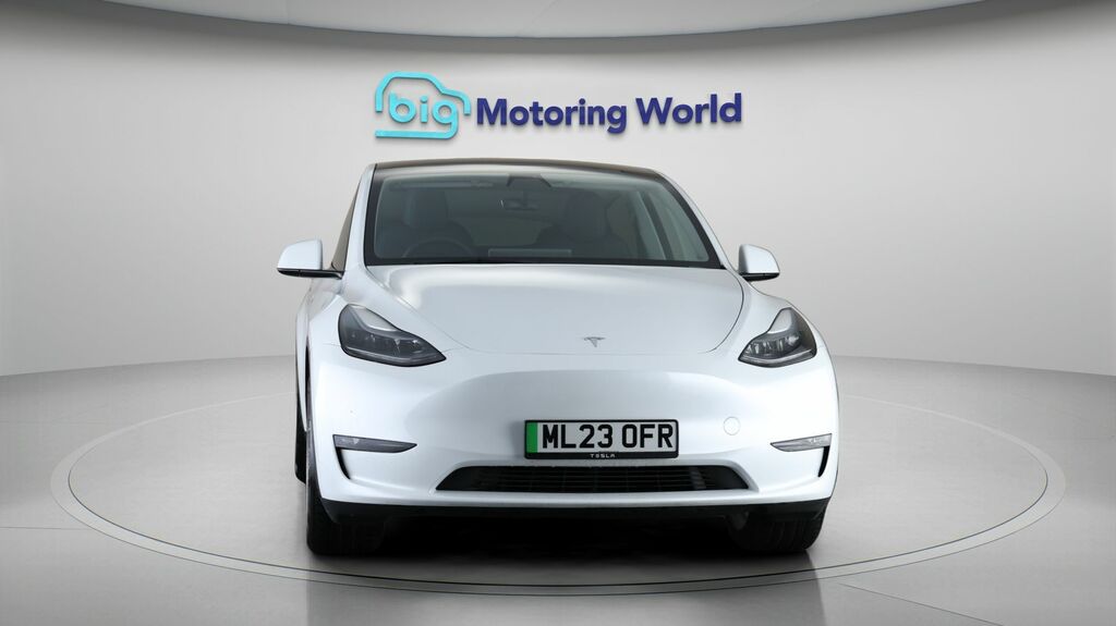 Tesla Model Y Long Range ML23OFR White #2