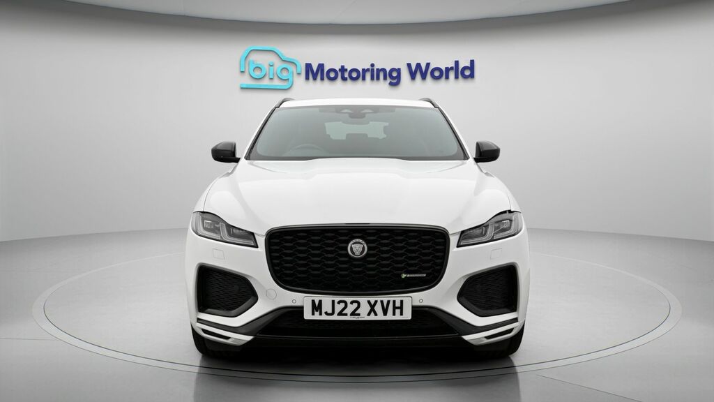 Jaguar F-Pace R-dynamic Black MJ22XVH White #2