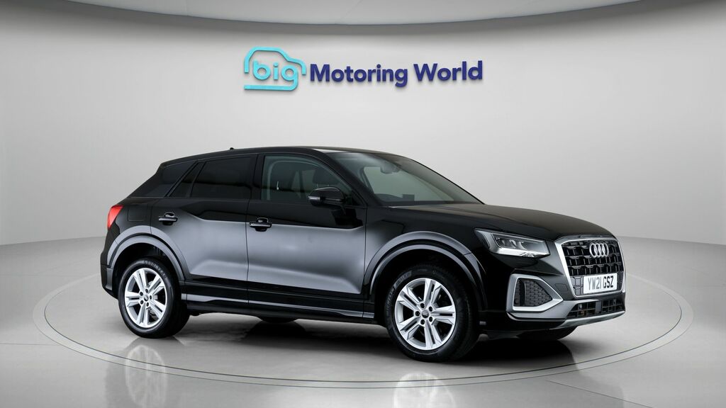 Audi Q2 Sport Black