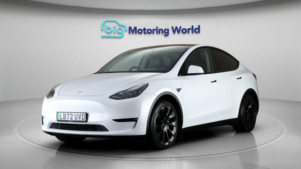 Tesla Model Y Long Range LB72UVD White #3