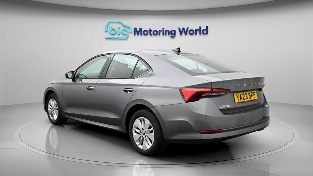 Skoda Octavia Se Technology YA23SFF Grey #5