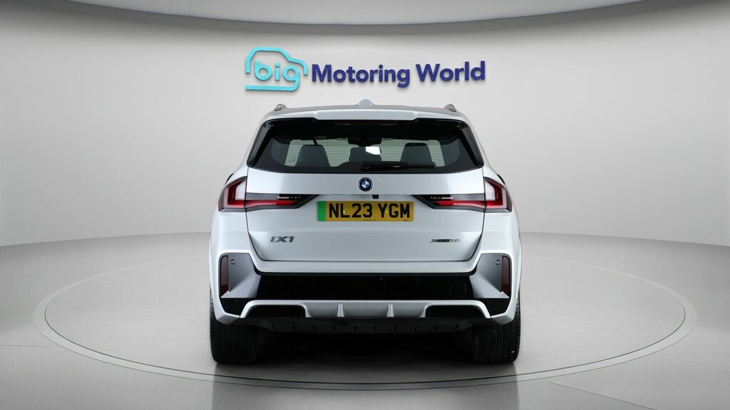 BMW iX1 M Sport NL23YGM White #6