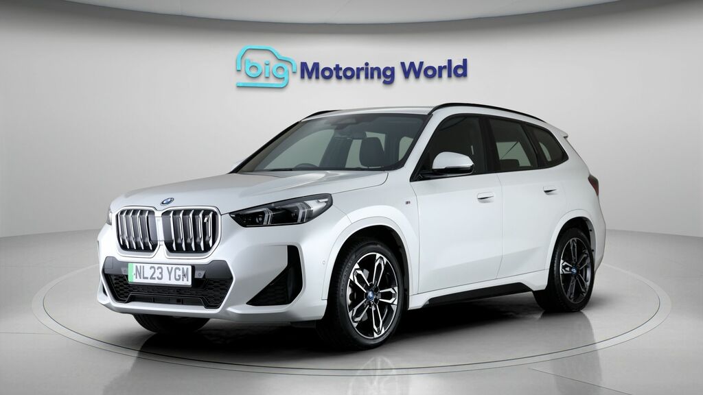 BMW iX1 M Sport NL23YGM White #3