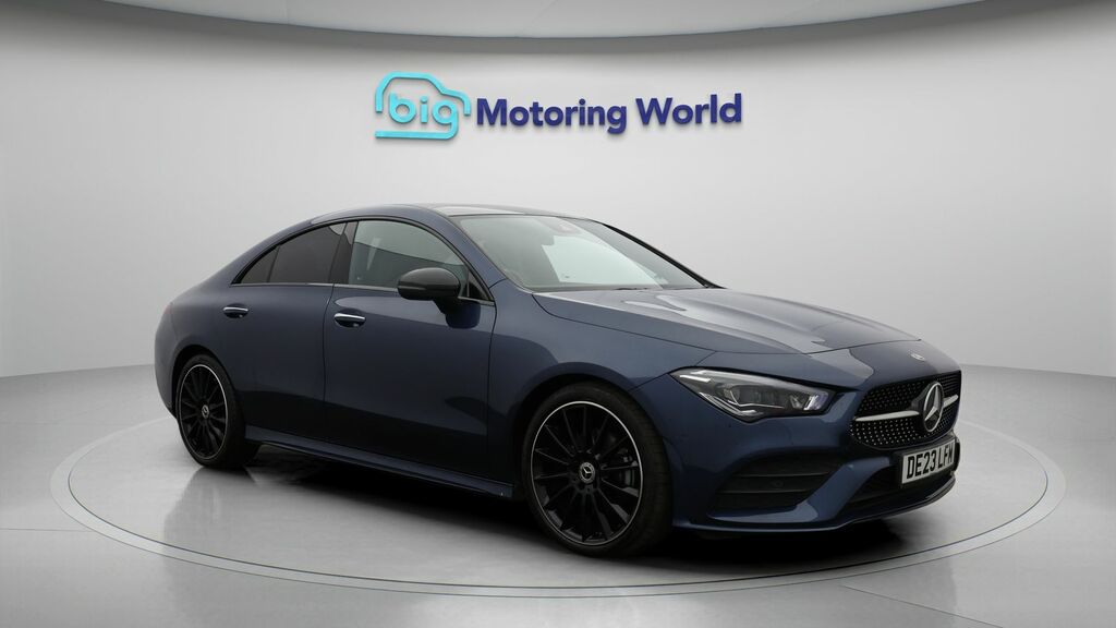 Mercedes-Benz CLA Class Amg Line Night Edition Blue
