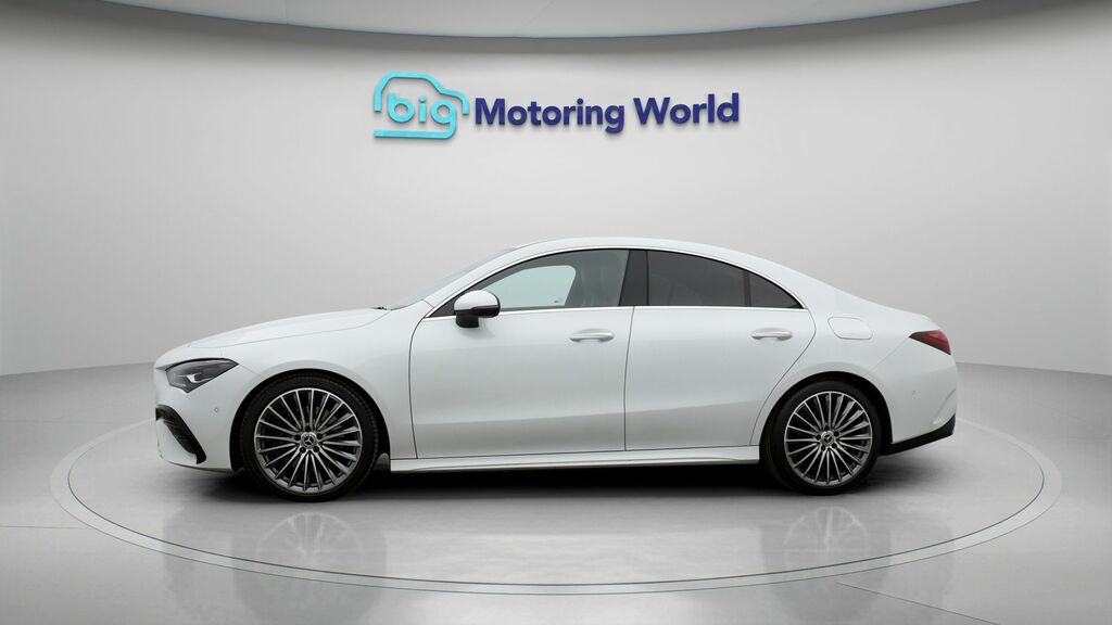 Mercedes-Benz CLA Class Amg Line HV24XEJ White #4
