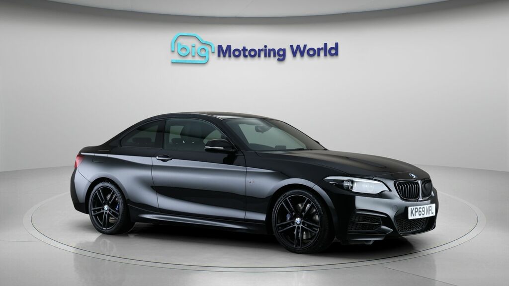 BMW 2 Series Auto Black