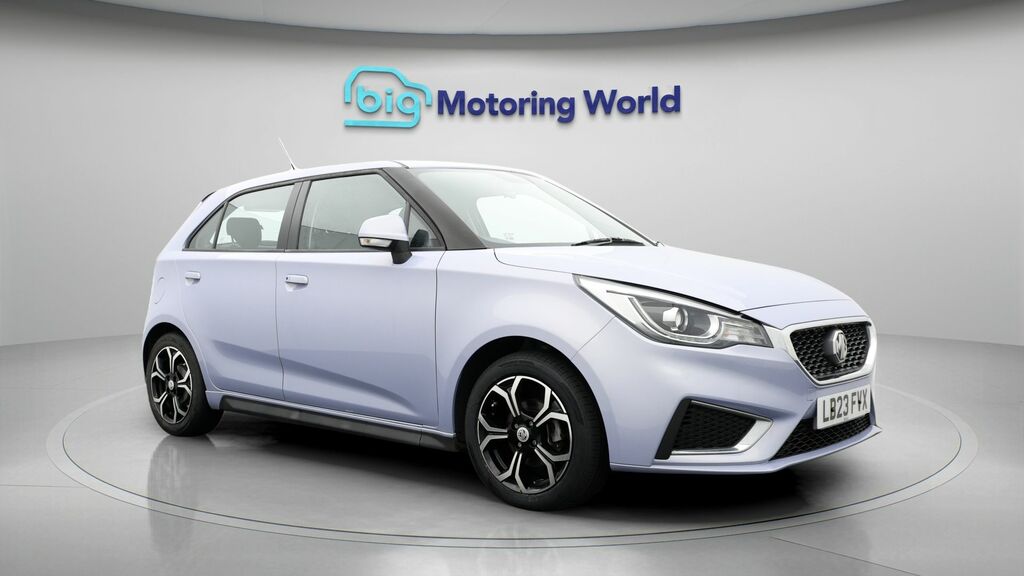 MG MG3 Exclusive Nav LB23FVX Silver