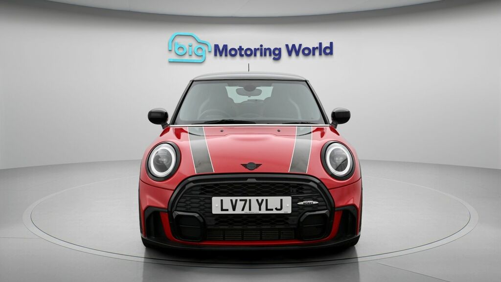 Mini Hatch Cooper Sport LV71YLJ Red #2