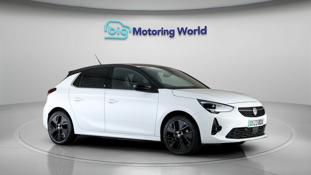 Vauxhall Corsa-e Ultimate White