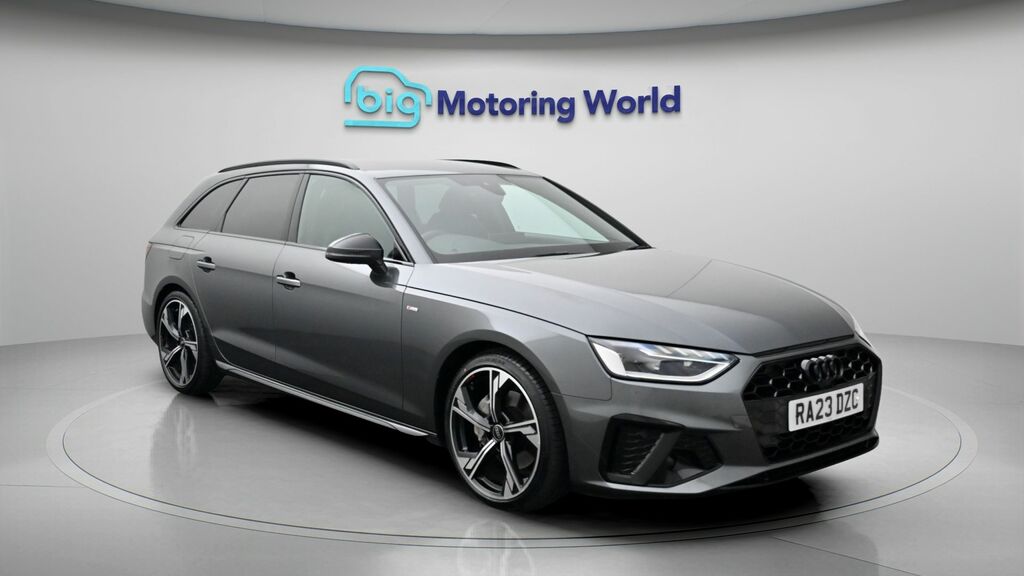 Audi A4 Avant Black Edition RA23DZC Grey