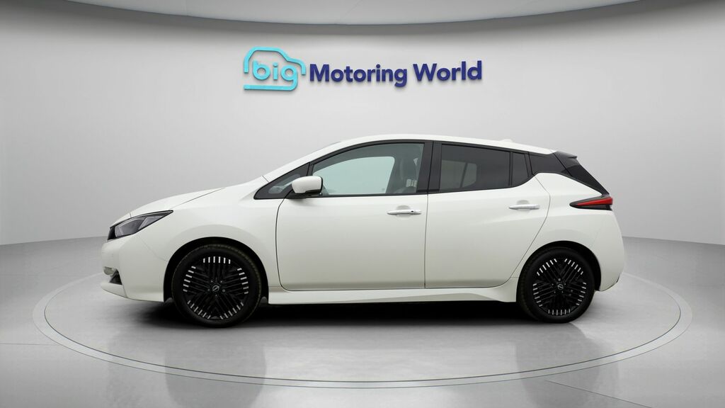 Nissan Leaf N-connecta WU72UYG White #4