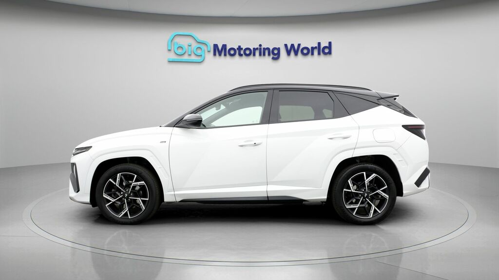 Hyundai Tucson N Line SJ74JGX White #4