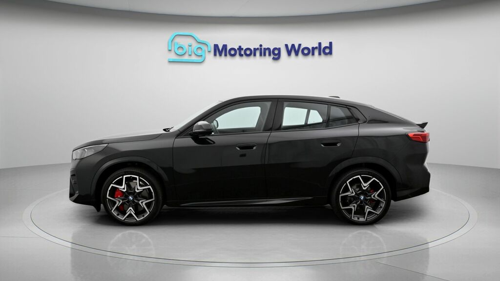 BMW iX2 M Sport Black #4