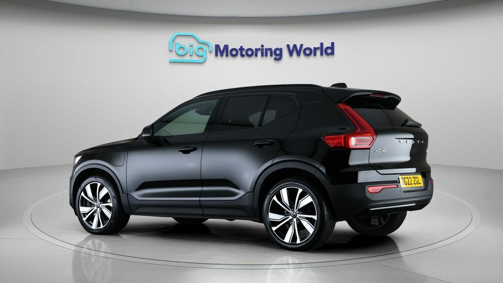 Volvo XC40 Ultimate Dark DG22ZGL Black #5