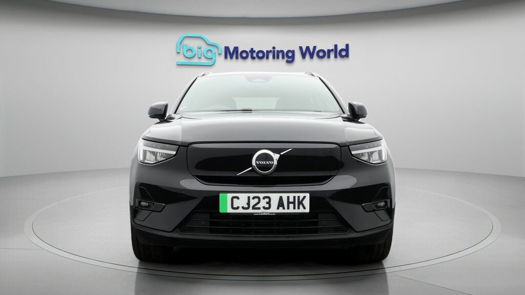 Volvo XC40 Plus CJ23AHK Black #2