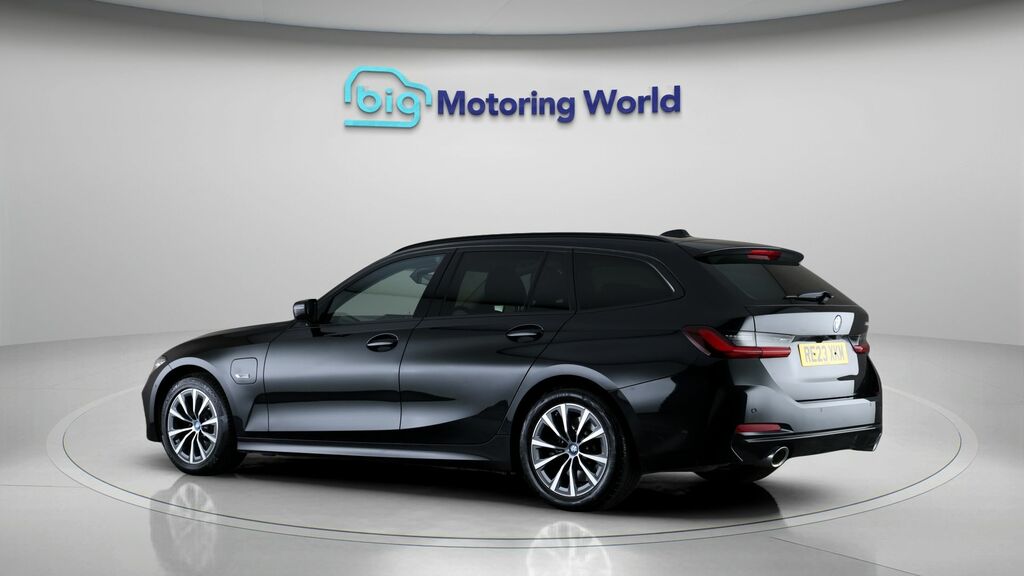 BMW 3 Series Sport Black #5