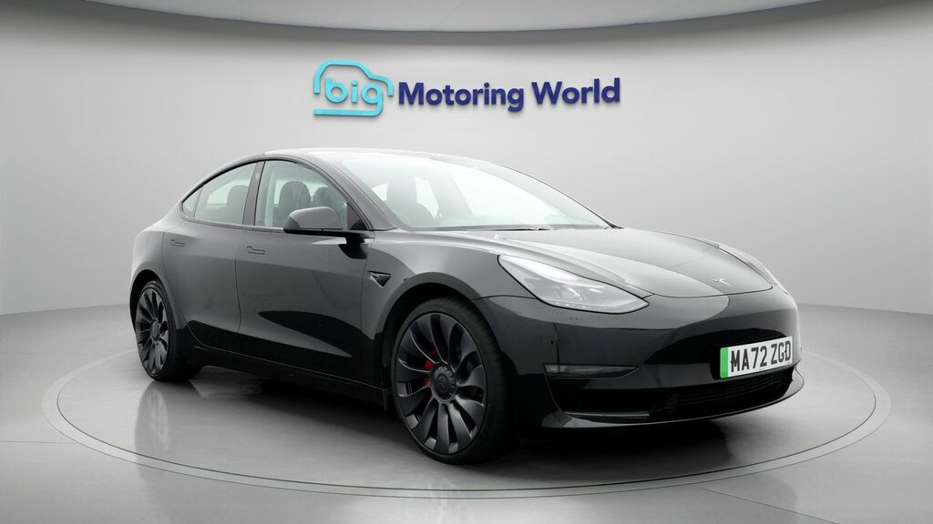 Tesla Model 3 Performance MA72ZGD Black