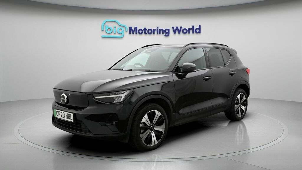 Volvo XC40 Plus CF23HRL Black #3