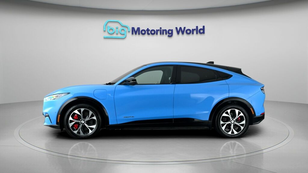 Ford Mustang Mach-E Mach-e Mustang Mach-e Standard-range Awd NC22DRV Blue #4