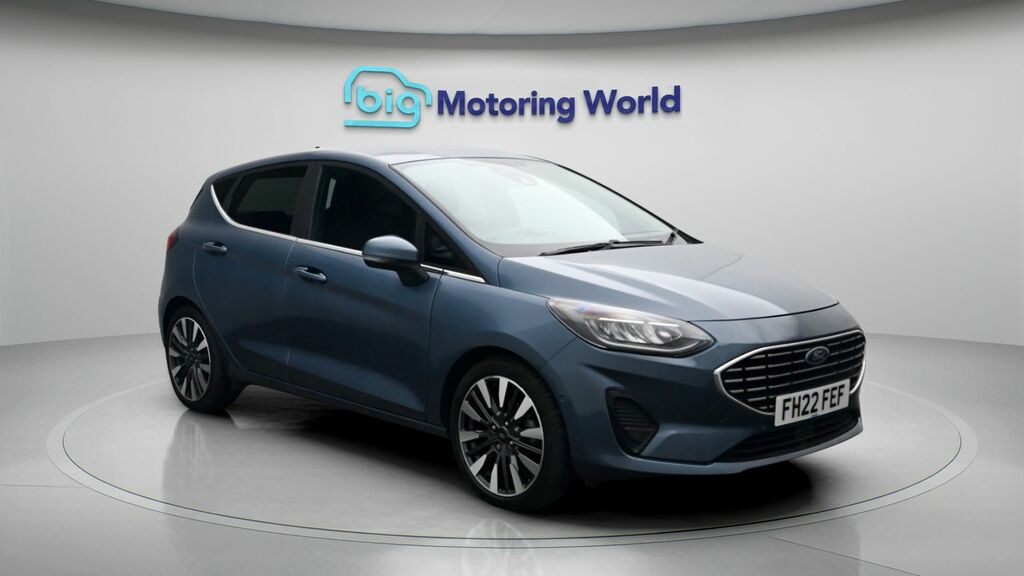 Ford Fiesta Titanium Vignale FH22FEF Blue