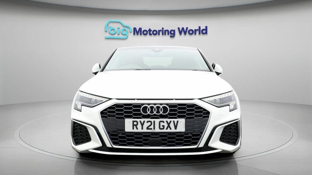 Audi A3 S Line RY21GXV White #2