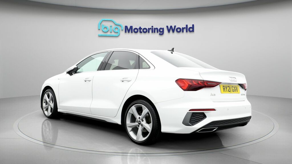Audi A3 S Line RY21GXV White #5