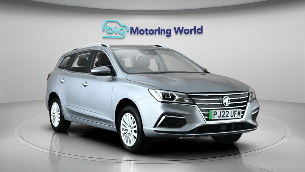 MG MG5 Exclusive Long Range Silver