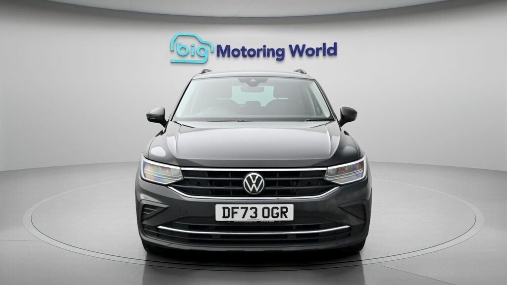 Volkswagen Tiguan Life Grey #2