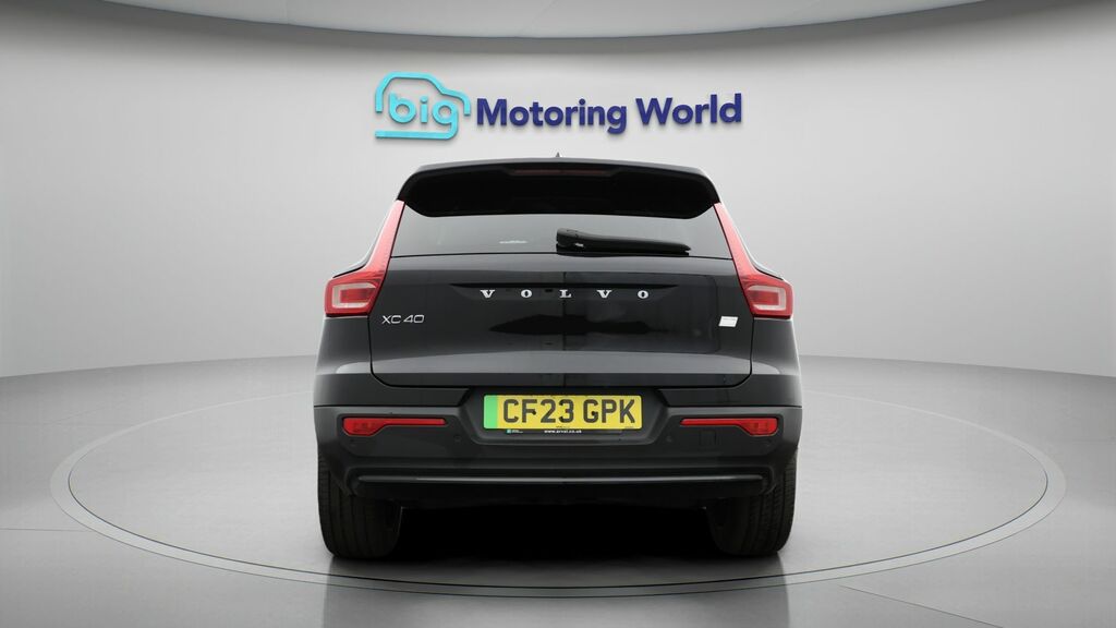 Volvo XC40 Plus CF23GPK Black #6