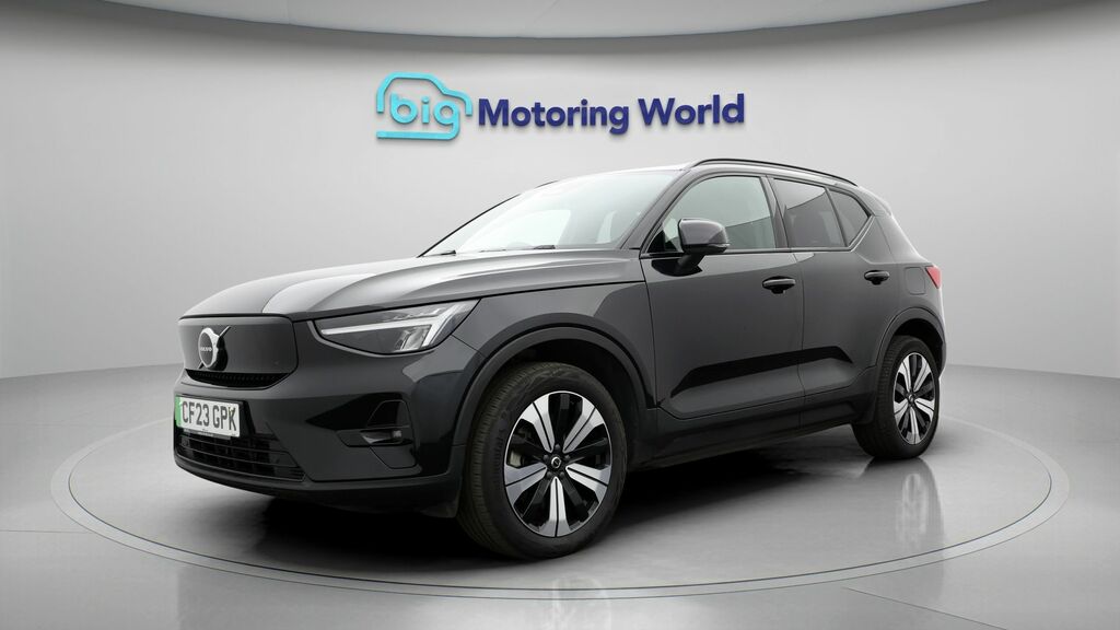 Volvo XC40 Plus CF23GPK Black #3