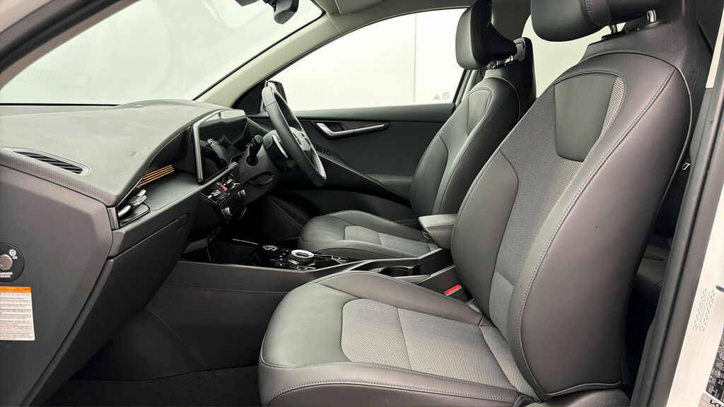 Kia Niro 3 FD73PXJ White #5