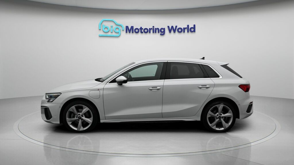 Audi A3 S Line LP73BPE White #4