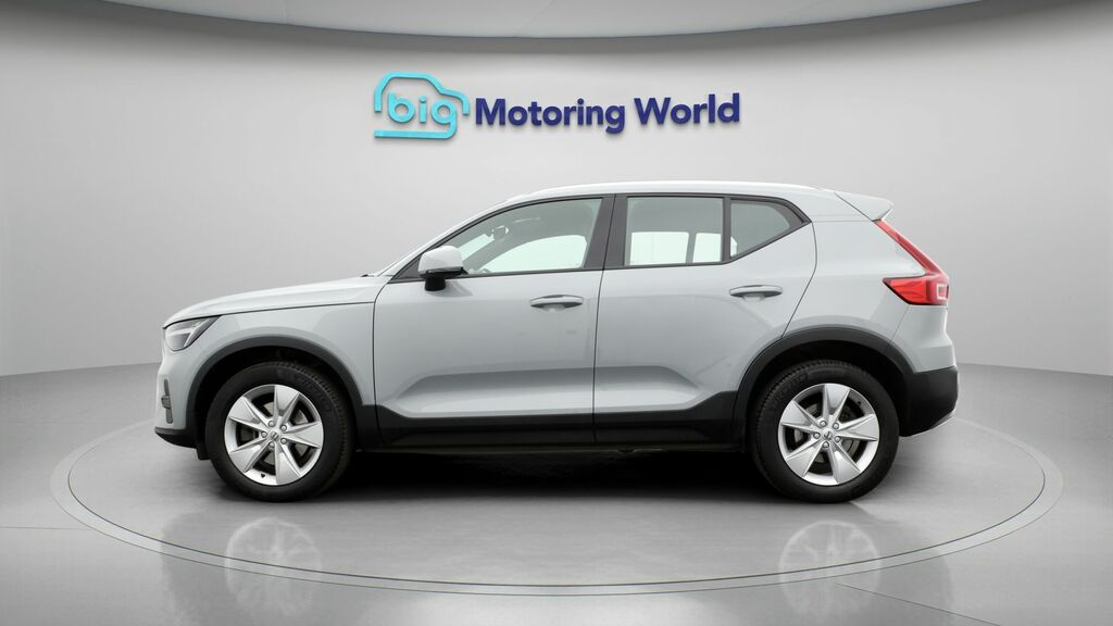 Volvo XC40 Core Grey #4