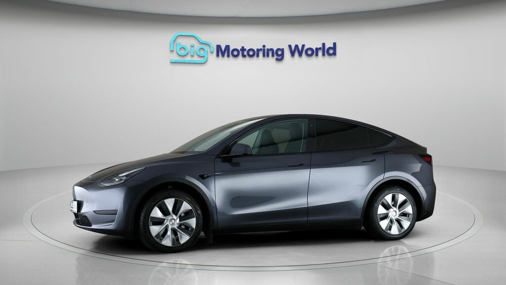 Tesla Model Y Y Model Y Rwd MC23BNA Grey #4