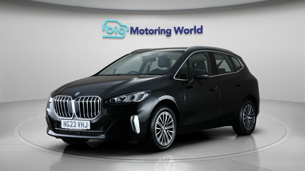 BMW 2 Series Active Tourer Luxury Black #3
