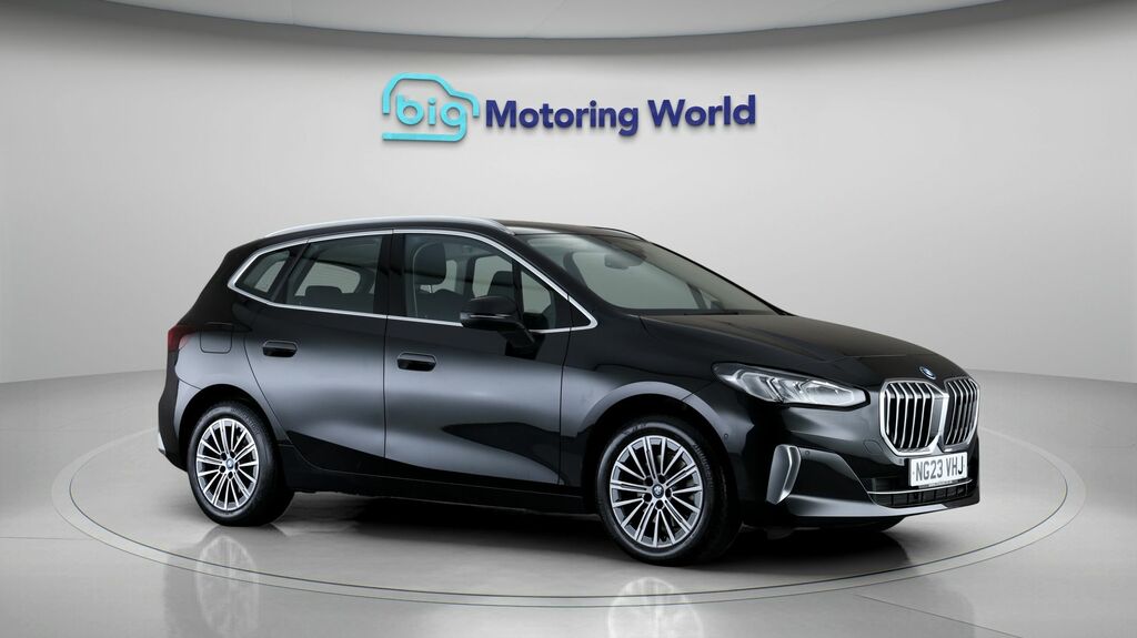 BMW 2 Series Active Tourer Luxury Black