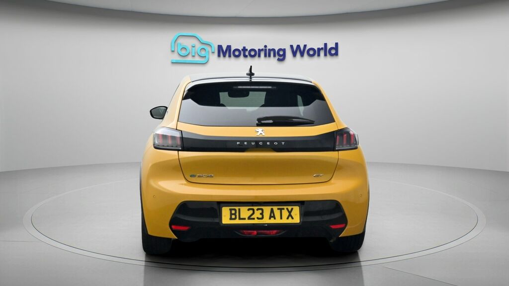 Peugeot e-208 Gt Yellow #6