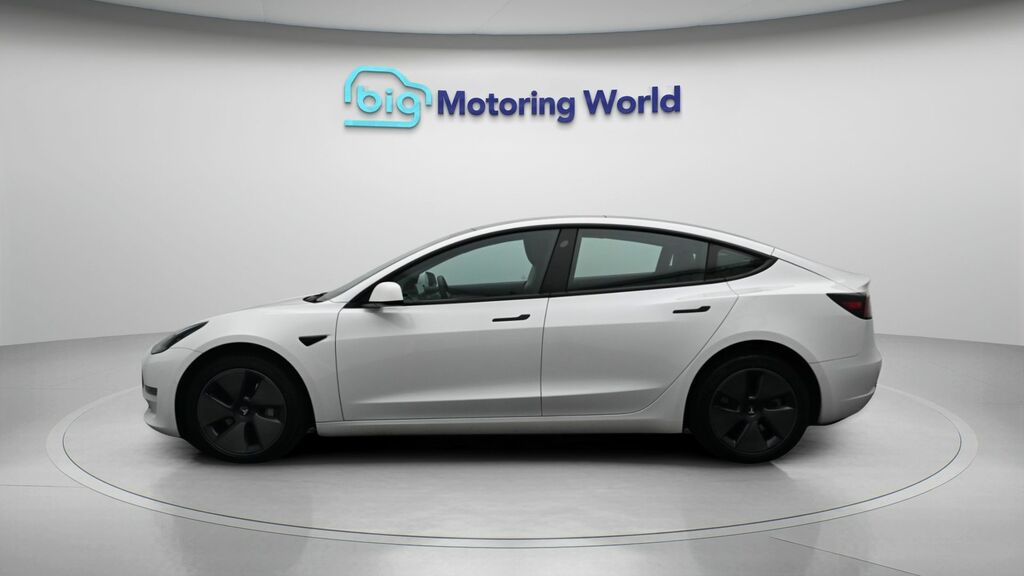 Tesla Model 3 Long Range GJ22YXK White #4