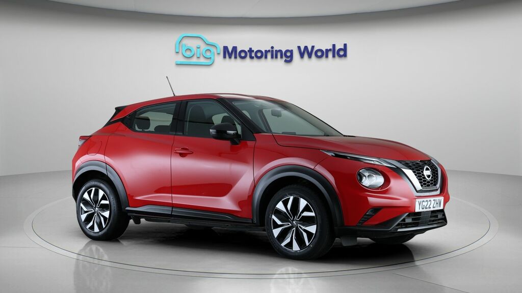 Nissan Juke Acenta YG22ZHW Red