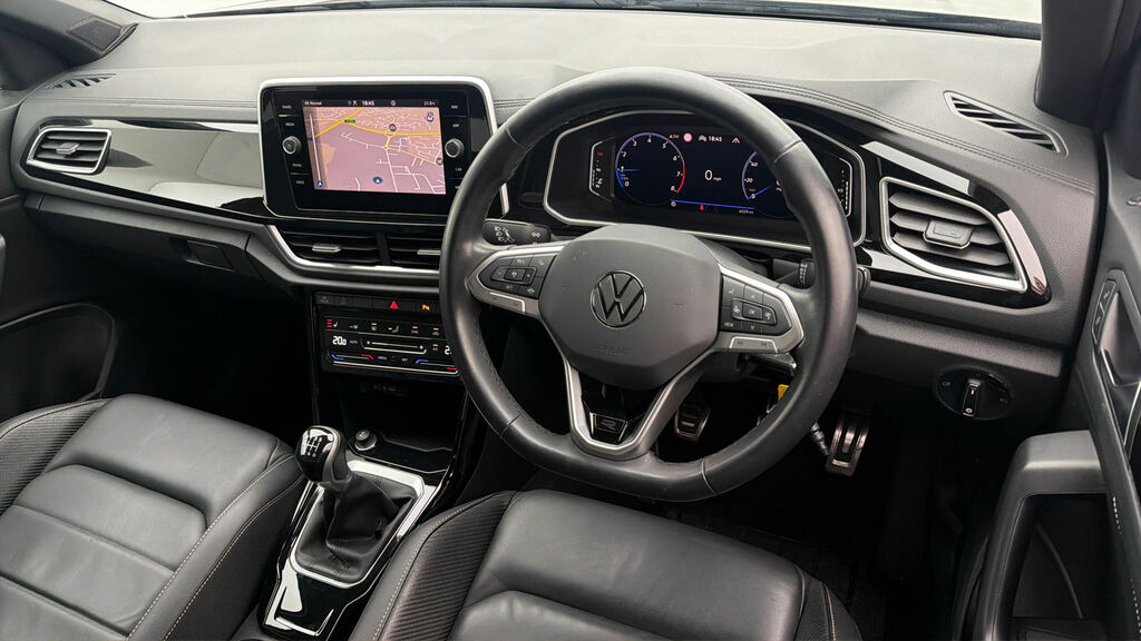 Volkswagen T-Roc R-line Black