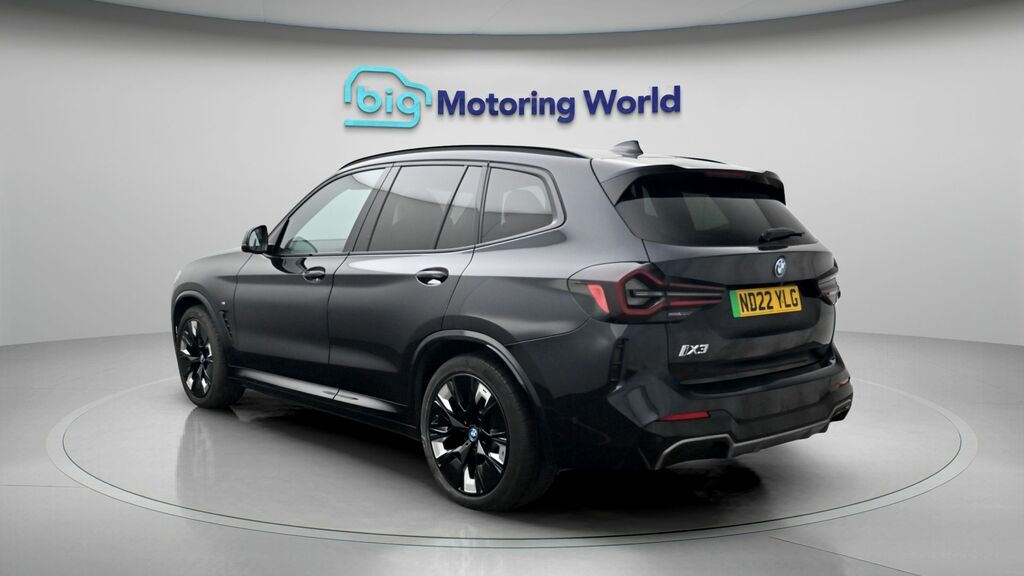 BMW iX3 M Sport Pro Black #5