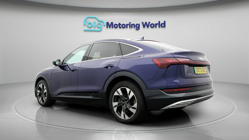Audi E-tron Sport Blue #5