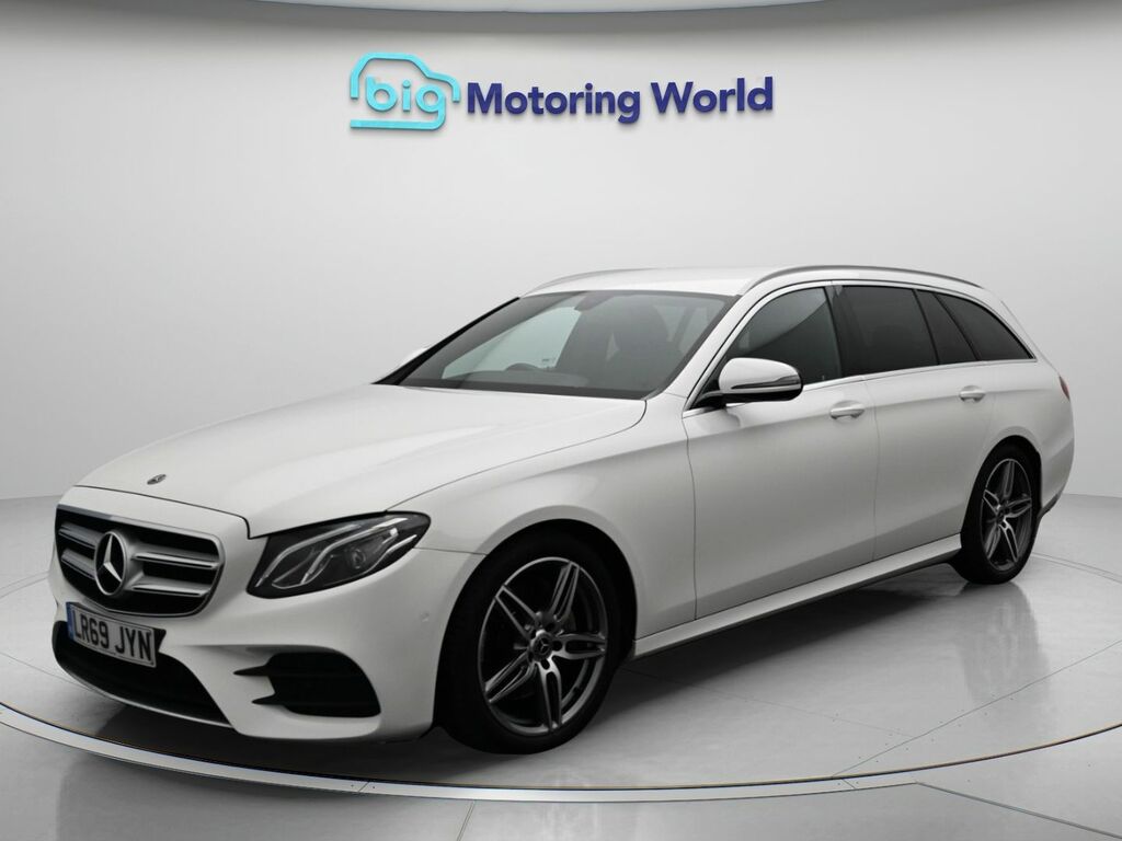 Mercedes-Benz E Class Amg Line LR69JYN White #3